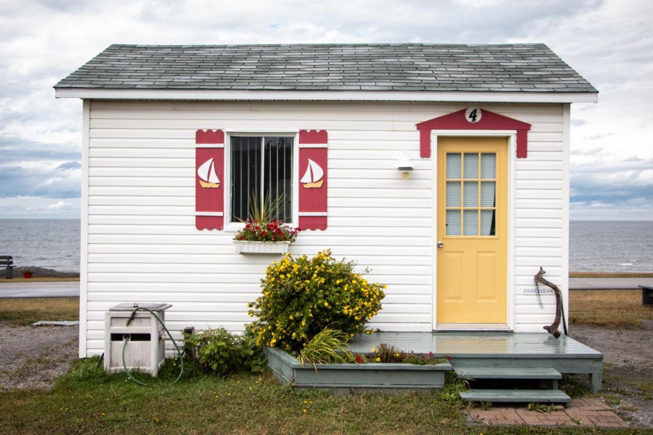 Les Cabines Du Phare Rimouski Exterior foto
