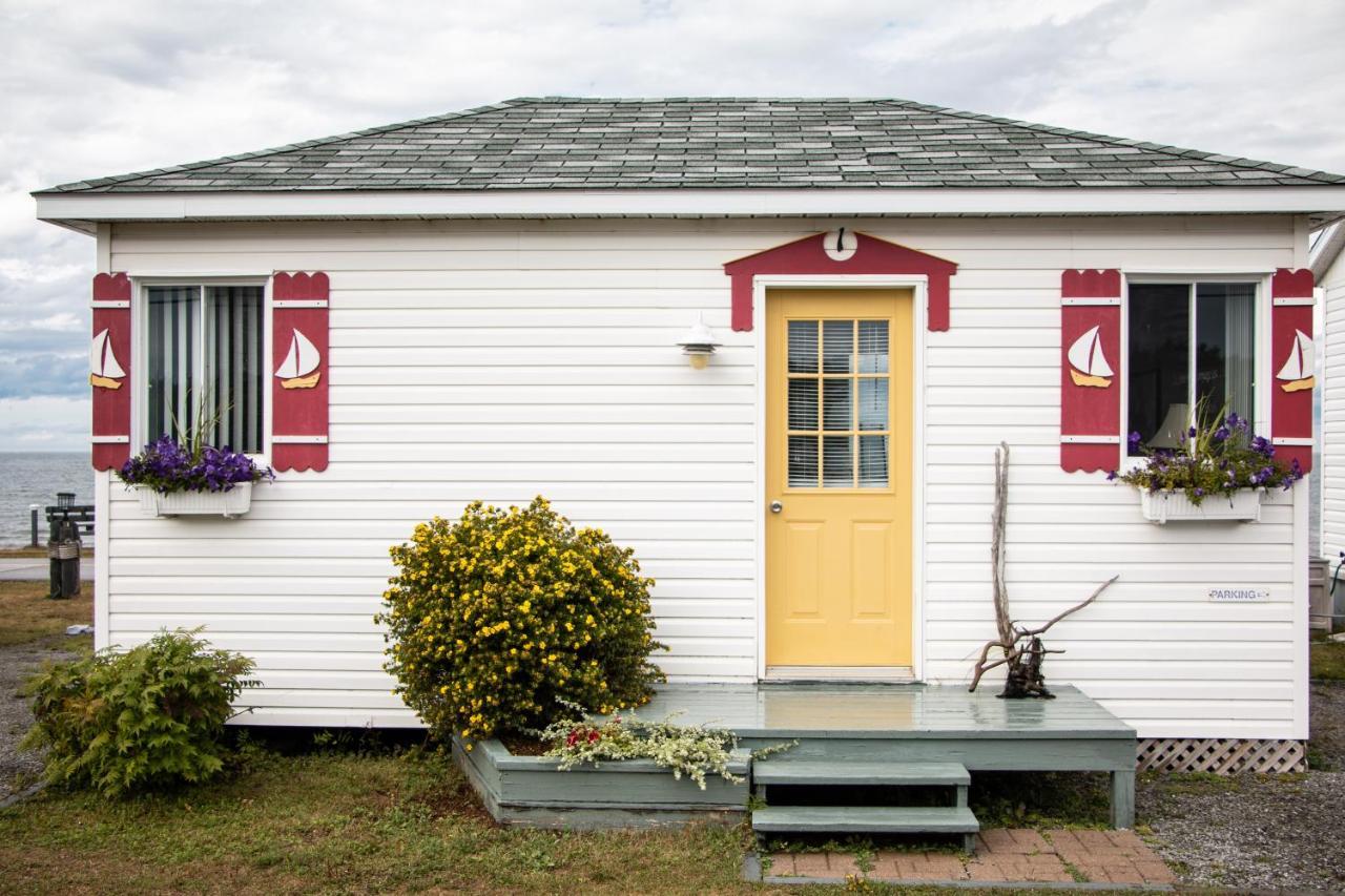 Les Cabines Du Phare Rimouski Exterior foto